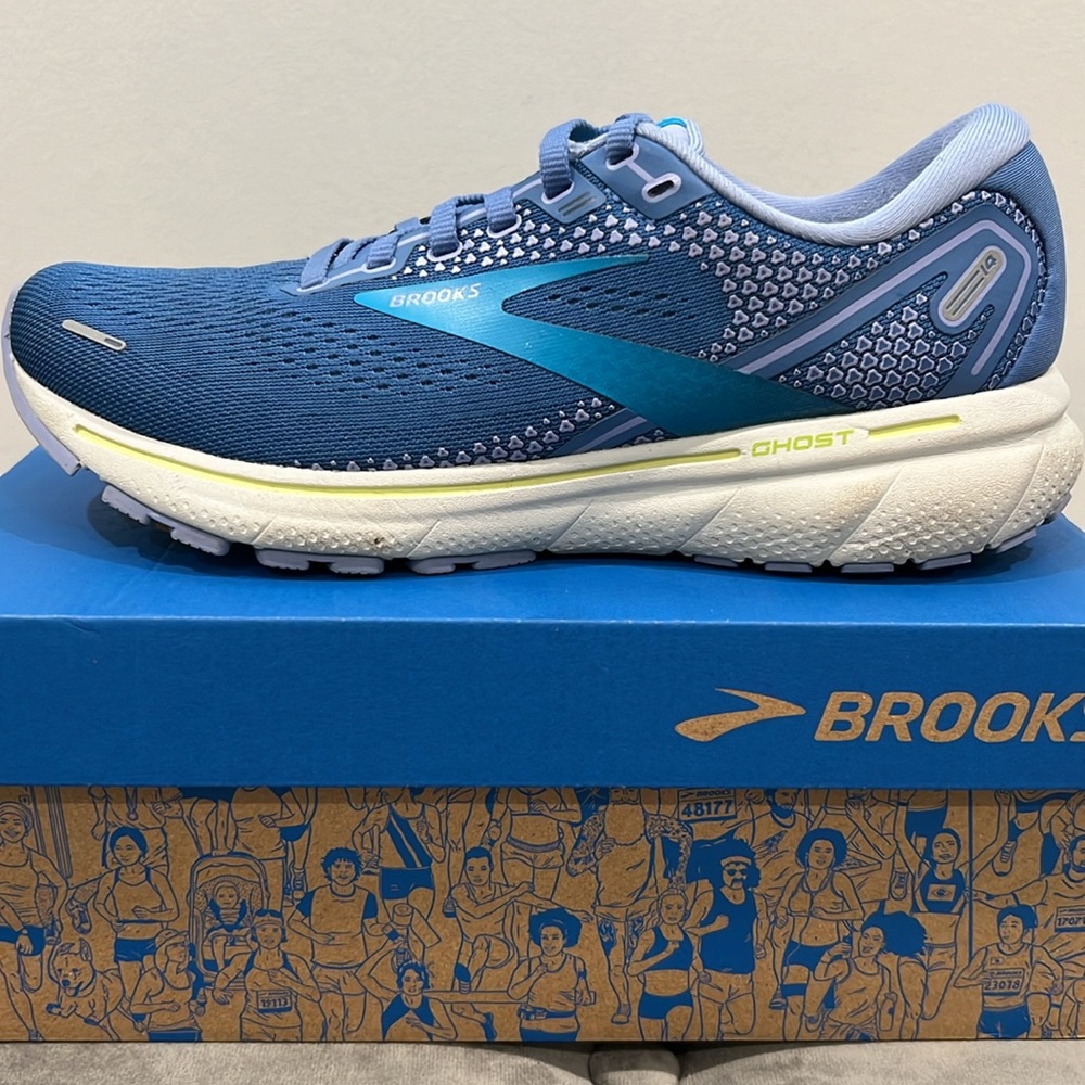 Brooks Women's Blue Running Shoes
